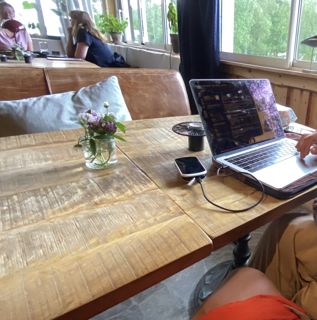 B8B0F1BD CA87 4683 AA6B D35872660229